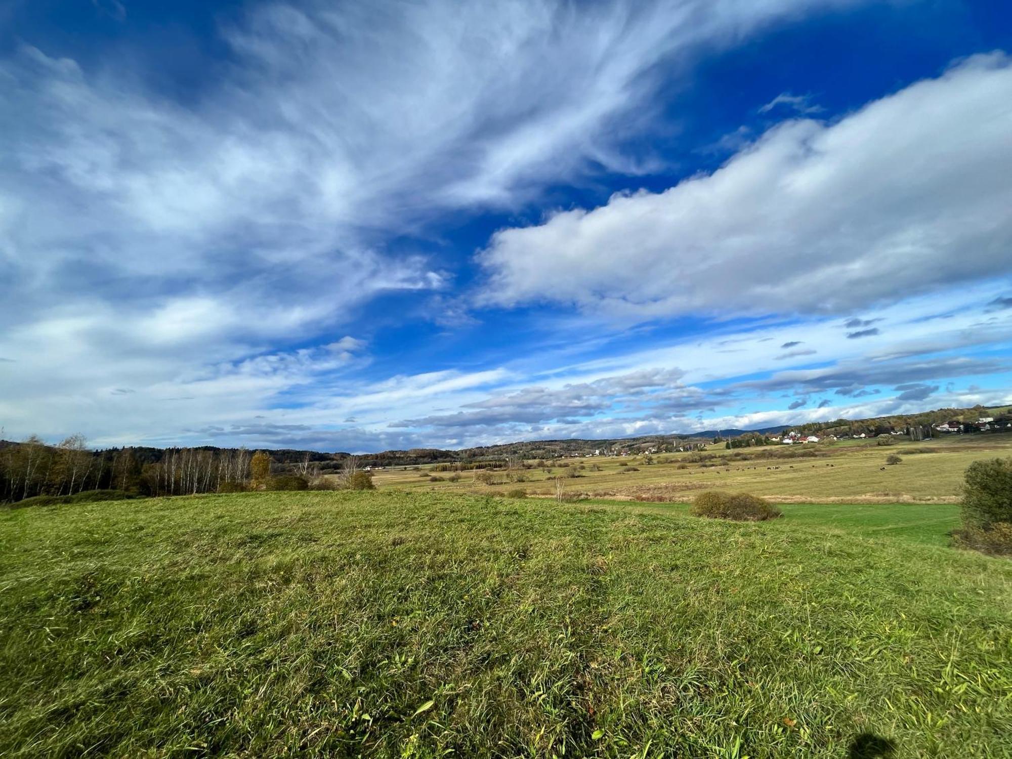 Domki Nad Stawem Uherce Uherce Mineralne  Exterior foto